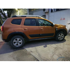 Молдинги на двери V1 (4 шт, ABS) EuroCap - Турция для Dacia Duster 2018-2024 гг