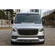 Передній бампер з решіткою (Maybach) для Mercedes Sprinter W907/W910 2018- рр