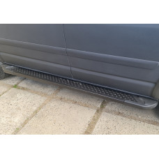 Боковые пороги X5-тип черные (2 шт., алюминий) Длинная База для Volkswagen T5 Multivan 2003-2010 гг