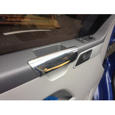 Хромированные накладки на подлокотники (2 шт., нержавейка) для Volkswagen T5 Caravelle 2004-2010 гг