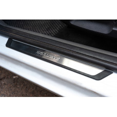 Хромированные накладки на пороги (Flexill, 4шт) Exclusive для Ford Focus II 2005-2008 гг