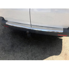 Накладка на задний бампер с загибом (Carmos V1, нержавеющая сталь) для Volkswagen T5 2010-2015 гг