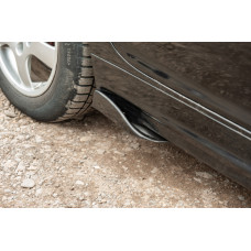 Універсальні Flap накладки на задній бампер тип-F (2 шт, чорний глянець, ABS-пластик)