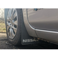 Универсальные брызговики Polytep (230*375, 2 шт) для Nissan