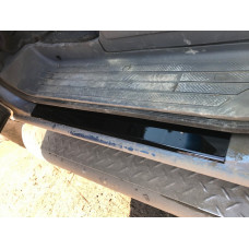 Накладки на дверные пороги ABS (2 шт, пластик) Матовые для Volkswagen T4 Caravelle/Multivan 1990-2003 гг