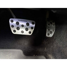 Накладки на педали 2016-2025 комплект для Toyota Land Cruiser 200