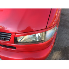 Реснички на Фары Косой Капот (2 шт) Черный Глянец для Volkswagen T4 Caravelle/Multivan 1990-2003 гг