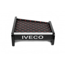 Полка на панель (Черная с красной строчкой) для Iveco Daily 1999-2006 гг