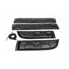 Молдинги на двери с выступами (4 шт, пластиковые) DDU - Украина для Renault Duster 2008-2017 гг