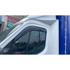 Ветровики на окна (2 шт, HIC) для Renault Master 2011-2023 гг