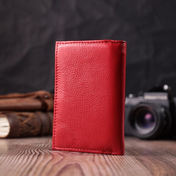 Кожаный удобный женский кошелек в три сложения ST Leather 22490 Красный