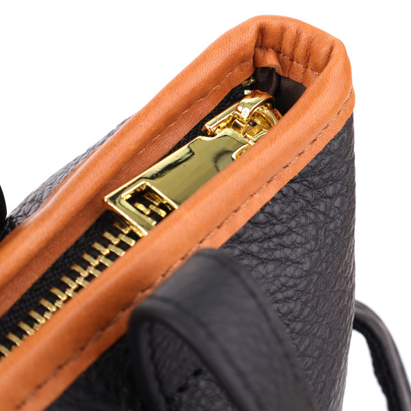 Женская кожаная сумка с коричневой вставкой на лицевой стороне Vintage 22997 Черный